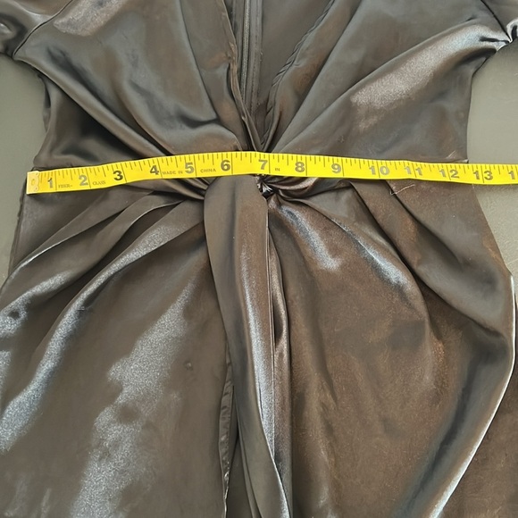 SHEIN- Long sleeve mini dress ties in the front - Picture 13 of 15